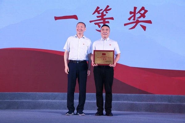 bevictor伟德官网党委举行庆祝建党100周年 “学党史 颂党恩 唱响新时代” 歌咏角逐 -  bevictor伟德官网